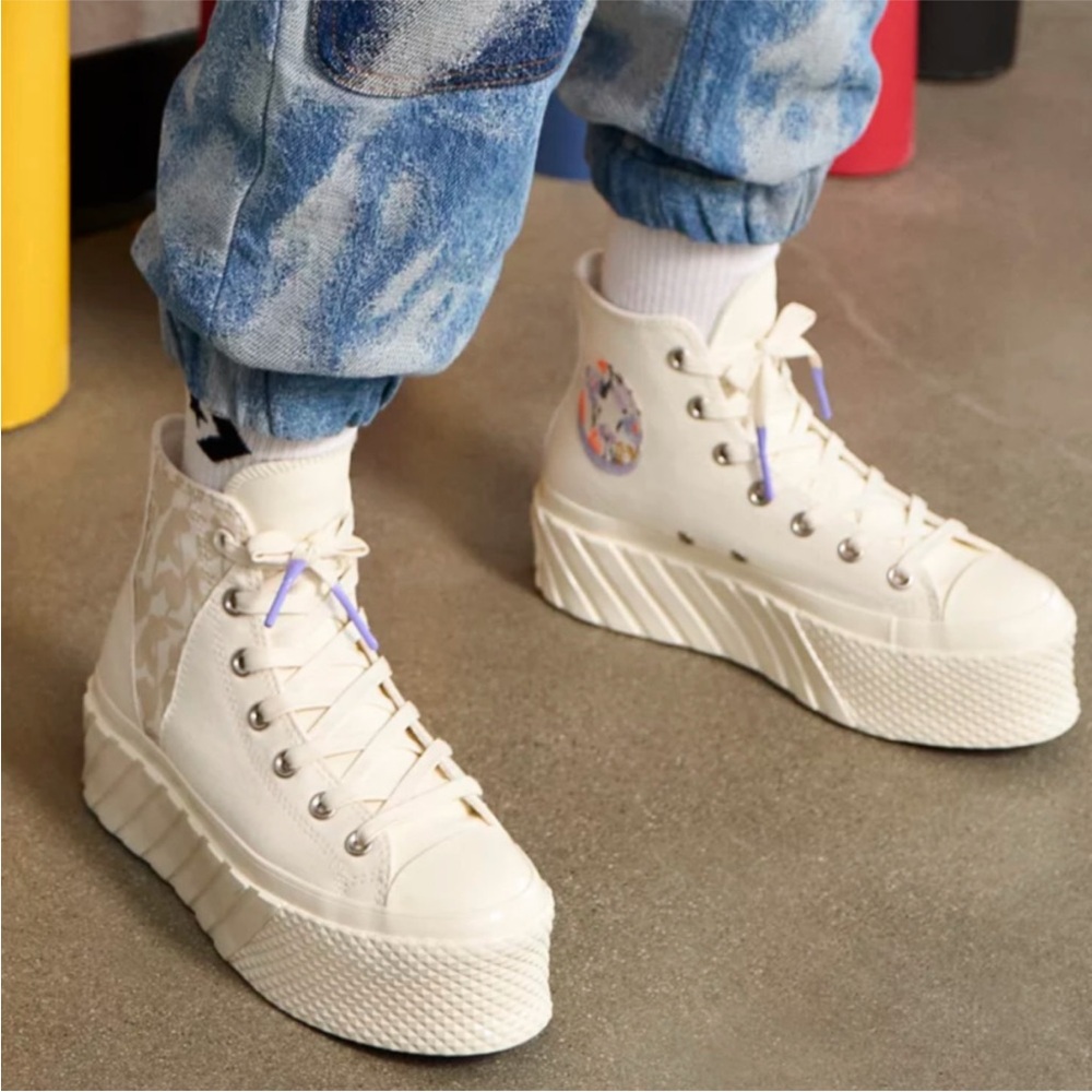 Chuck Taylor All Star Lift 2X Platform We Are Stronger Together 7 - Picture 10 of 10